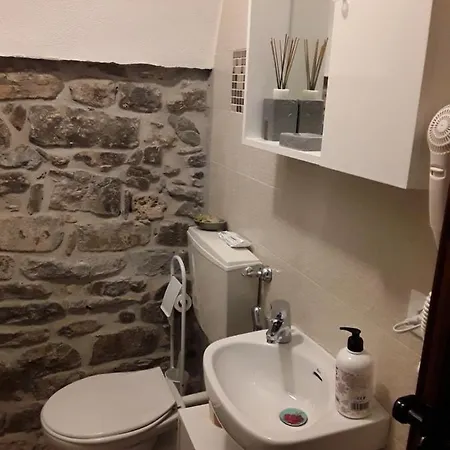 Il Torchio Apartment *